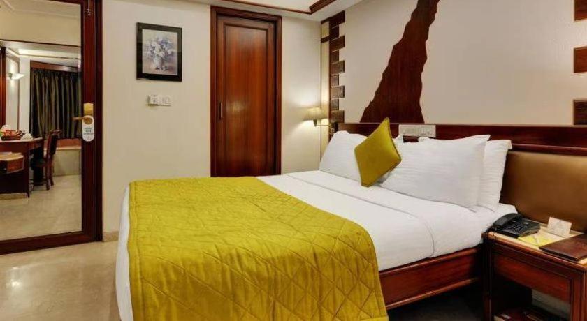 Hotel The Infinity Near Delhi Airport New Delhi Bagian luar foto